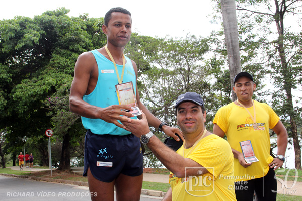 Crédito:</p>...</div>

 

 

<div class=