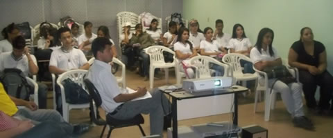 (Foto:</p>...</div>
<div class=