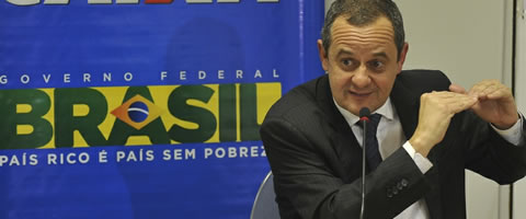 O vice-presidente</p>...</div>

 

 

<div class=