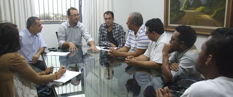 Foto:</p>...</div>

 

 

<div class=