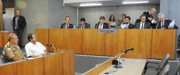 Foto: Raíla Melo</p>...</div>
<div class=