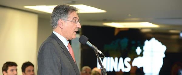 Manoel</p>...</div>

 

 

<div class=