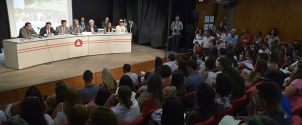 Foto:</p>...</div>

 

 

<div class=